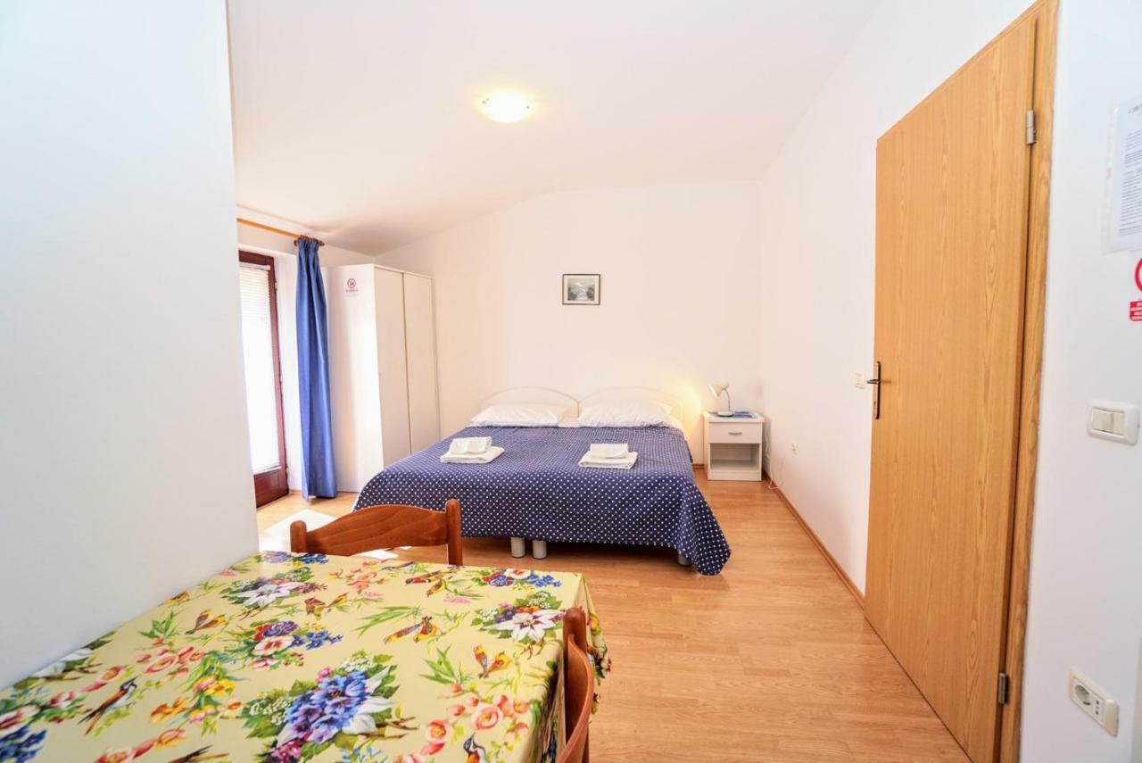 Apartment Daniela Savudrija Exteriör bild